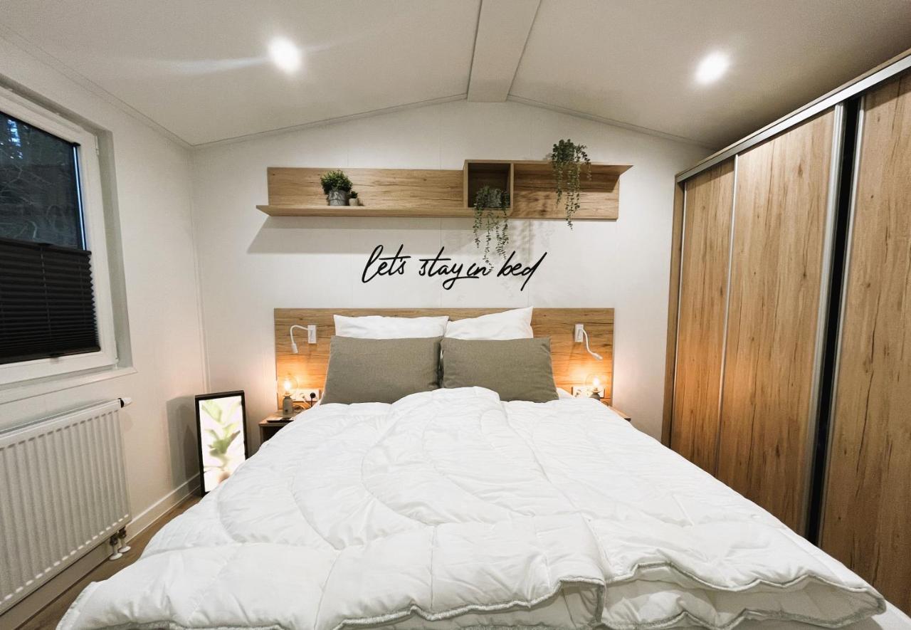 Ostseecamp Ferienhaus "Quartier 104" ชาร์บอยท์ซ ภายนอก รูปภาพ