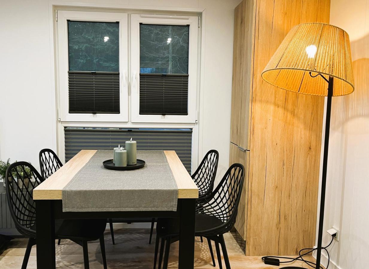 Ostseecamp Ferienhaus "Quartier 104" ชาร์บอยท์ซ ภายนอก รูปภาพ