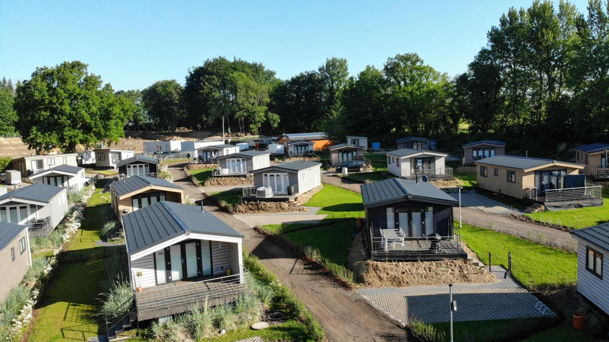 Ostseecamp Ferienhaus "Quartier 104" ชาร์บอยท์ซ ภายนอก รูปภาพ