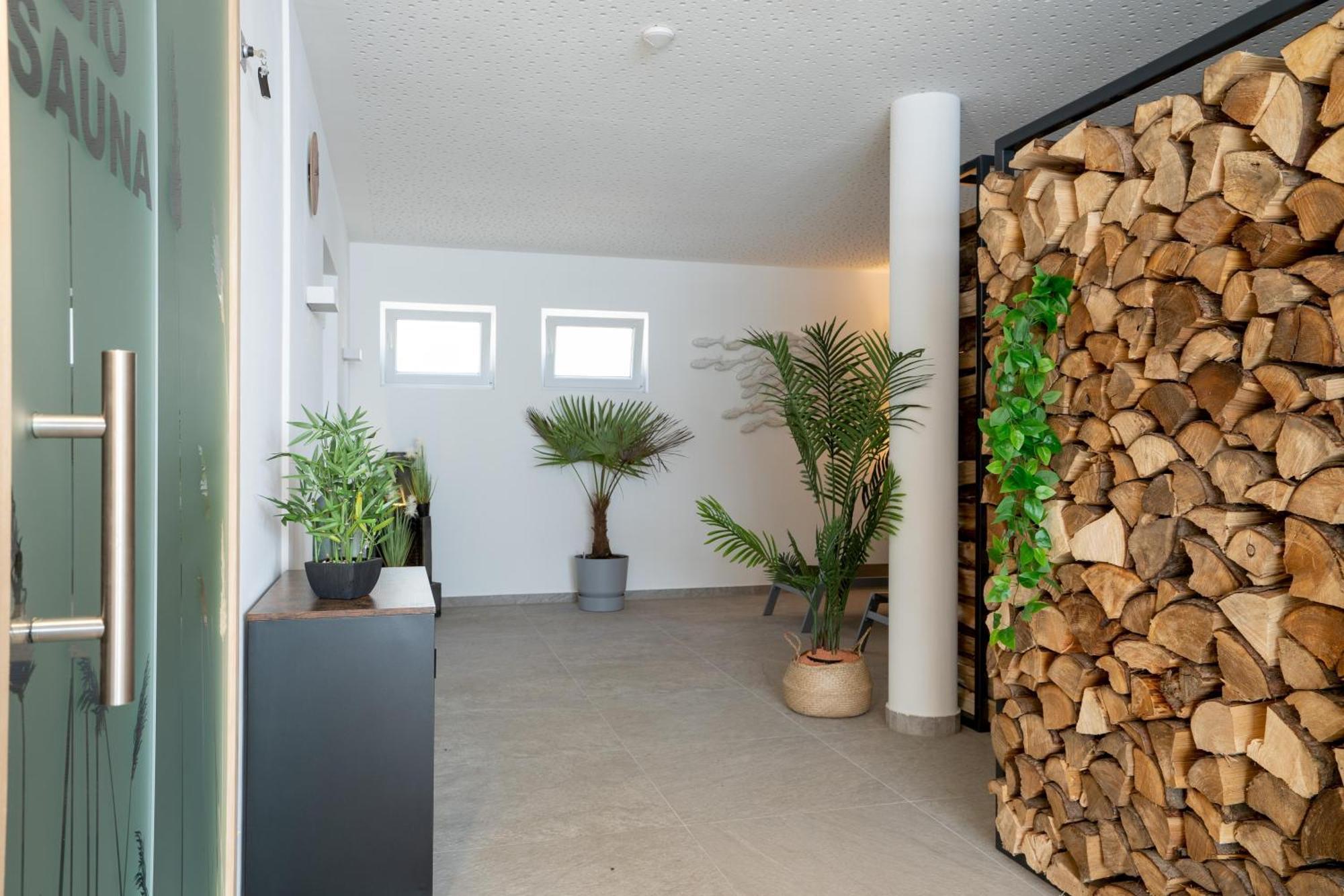 Ostseecamp Ferienhaus "Quartier 104" ชาร์บอยท์ซ ภายนอก รูปภาพ